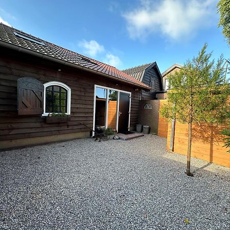 De Voorschuur Villa ลุนเทเรน ภายนอก รูปภาพ
