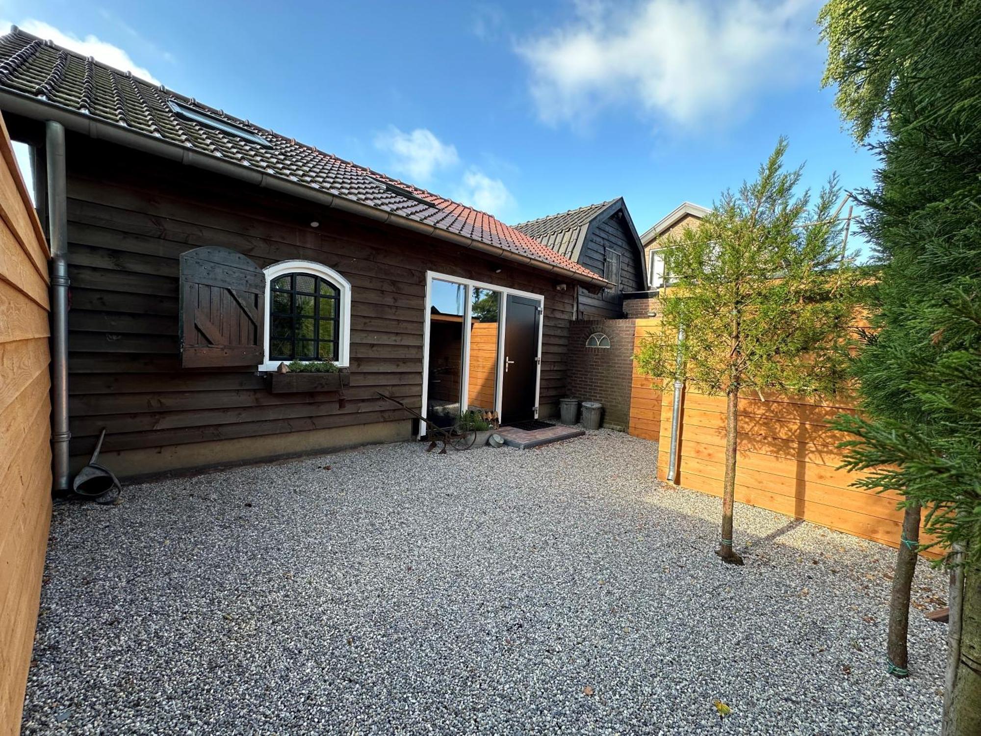 De Voorschuur Villa ลุนเทเรน ภายนอก รูปภาพ